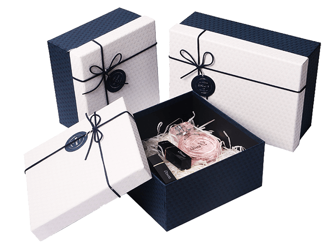 Custom small gift boxes in bulk choose the best for your clients